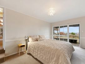 Acacia Horizons - Taupo Holiday Home -  - 1180177 - thumbnail photo 18