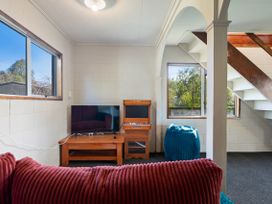 Serenity Lakehouse - Rotorua Holiday Home -  - 1180178 - thumbnail photo 26