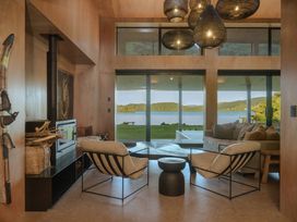Lakefront Luxury at Okere Falls Lake Rotoiti -  - 1181864 - thumbnail photo 12