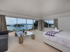 Seabreeze Sanctuary - Paihia Holiday Home -  - 1181866 - thumbnail photo 17