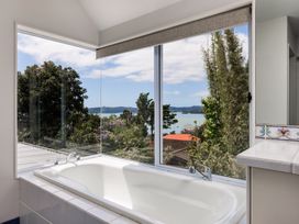 Seabreeze Sanctuary - Paihia Holiday Home -  - 1181866 - thumbnail photo 19