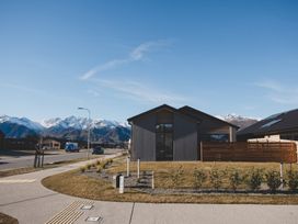 Modern Vista - Lake Hawea Holiday Home -  - 1181869 - thumbnail photo 3