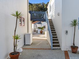 Sea Breeze - Orewa Oceanside Apartments -  - 1182006 - thumbnail photo 19