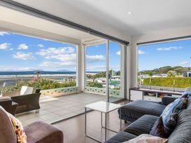 Seaview - Mangawhai Heads Holiday Home -  - 1182007 - thumbnail photo 2