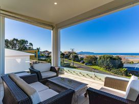 Seaview - Mangawhai Heads Holiday Home -  - 1182007 - thumbnail photo 4