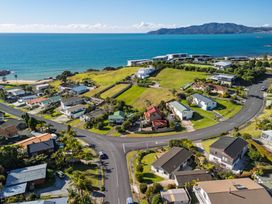 Doubtless Bay Vista - Cable Bay Retreat -  - 1182092 - thumbnail photo 5