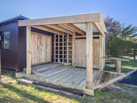 Railside Chalet - Raurimu Holiday Home -  - 1182522 - thumbnail photo 25