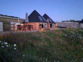 1 bedroom Cottage for rent in Lampeter