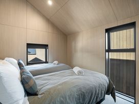 Apres Peak - Queenstown Holiday Home -  - 1182983 - thumbnail photo 14