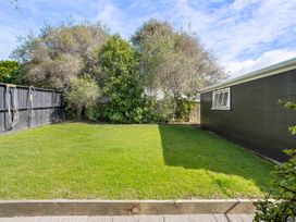 Reserve View Retreat - Waihi Beach Holiday Home -  - 1183123 - thumbnail photo 30