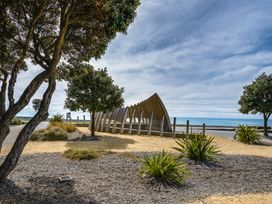 Sea-renity - Napier Holiday Home -  - 1183225 - thumbnail photo 20
