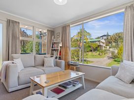 The Cottage - Waihi Beach Holiday home -  - 1183789 - thumbnail photo 3