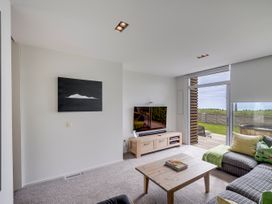 The Whyte House - Waimarama Beachfront -  - 1184086 - thumbnail photo 11