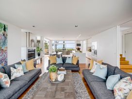 The Whyte House - Waimarama Beachfront -  - 1184086 - thumbnail photo 8