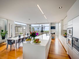 The Whyte House - Waimarama Beachfront -  - 1184086 - thumbnail photo 15