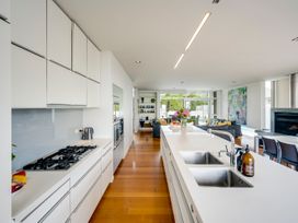 The Whyte House - Waimarama Beachfront -  - 1184086 - thumbnail photo 14