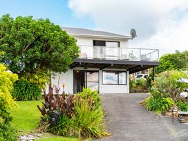 Panui Views - Snells Beach Holiday Home -  - 1184173 - thumbnail photo 2