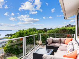 Panui Views - Snells Beach Holiday Home -  - 1184173 - thumbnail photo 4