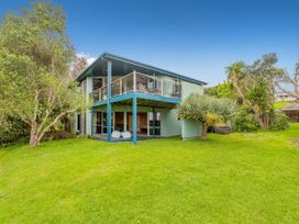 The Tui’s View - Onemana Holiday Home -  - 1190438 - thumbnail photo 34