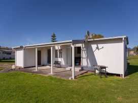 Caddy's Shack - Whangamata Holiday Home -  - 1191227 - thumbnail photo 25
