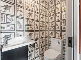 Scannell Grove - Lake Taupo Holiday Home -  - 1191718 - thumbnail photo 16