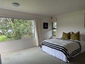 Tranquil Waterfront Getaway - Point Wells -  - 1191859 - thumbnail photo 8