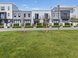 Cityscape Haven - Christchurch Holiday Apartment -  - 1192164 - thumbnail photo 2