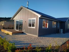 Skiwi - Wanaka Holiday Home -  - 1192310 - thumbnail photo 1