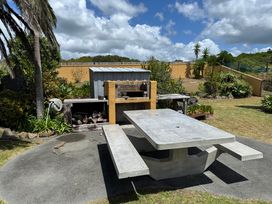 La Belle Maison - Ruakaka Holiday Apartment -  - 1192408 - thumbnail photo 21