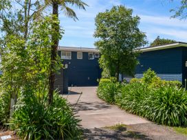 Lakepath Retreat - Lake Rotoiti Holiday Home -  - 1192475 - thumbnail photo 16