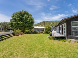 Coastal Nook - Matarangi Holiday Home -  - 1193060 - thumbnail photo 25