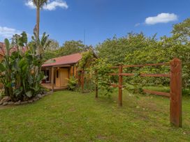 Stream-side Cottage - Driving Creek Coromandel -  - 1193172 - thumbnail photo 23
