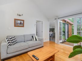 Stream-side Cottage - Driving Creek Coromandel -  - 1193172 - thumbnail photo 9