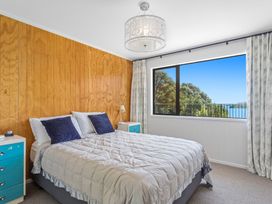 Hihi O Te Ra - Waterfront Waiotahe Holiday Home -  - 1193777 - thumbnail photo 15