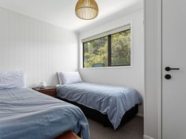 Hihi O Te Ra - Waterfront Waiotahe Holiday Home -  - 1193777 - thumbnail photo 18