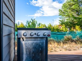 Hawea Horizon - Lake Hawea Holiday Home -  - 1193778 - thumbnail photo 26