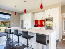 Hawea Horizon - Lake Hawea Holiday Home -  - 1193778 - thumbnail photo 10