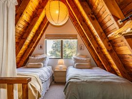 Peaks and Pines Chalet - Ohakune Holiday Home -  - 1193915 - thumbnail photo 23