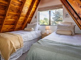 Peaks and Pines Chalet - Ohakune Holiday Home -  - 1193915 - thumbnail photo 24