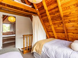 Peaks and Pines Chalet - Ohakune Holiday Home -  - 1193915 - thumbnail photo 20