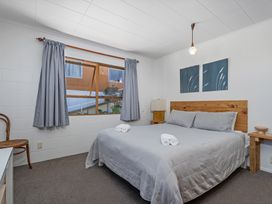 Ocean Whispers - Whitianga Holiday Home -  - 1194137 - thumbnail photo 18