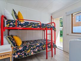 Ocean Whispers - Whitianga Holiday Home -  - 1194137 - thumbnail photo 21