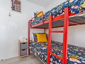 Ocean Whispers - Whitianga Holiday Home -  - 1194137 - thumbnail photo 20