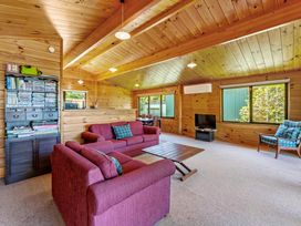 Kereru View - Lake Taupo Holiday Home -  - 1194312 - thumbnail photo 5