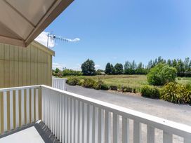 Trailside Escape - Lake Taupo Holiday Home -  - 1194354 - thumbnail photo 1