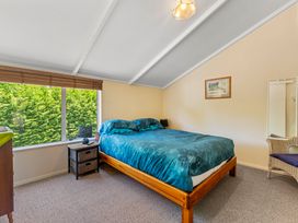 Trailside Escape - Lake Taupo Holiday Home -  - 1194354 - thumbnail photo 13