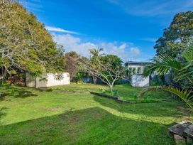 Salt and Siren - Mangawhai Heads Holiday Home -  - 1194506 - thumbnail photo 20