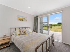 Parekaawa Playhouse - Motuoapa Holiday Home -  - 1195425 - thumbnail photo 19