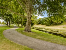 Central Ease - Napier Holiday Home -  - 1195606 - thumbnail photo 30