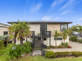 Beach Haven - Papamoa Beach Escape -  - 1195660 - thumbnail photo 17